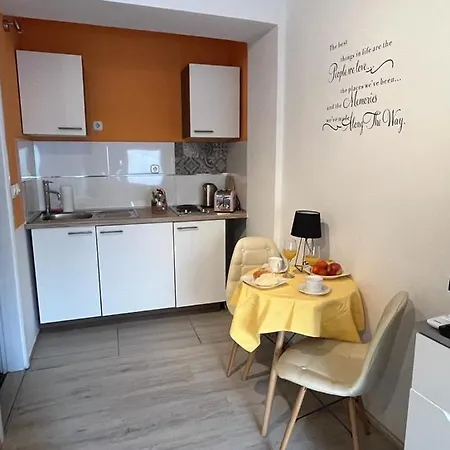 Titius Apartment *